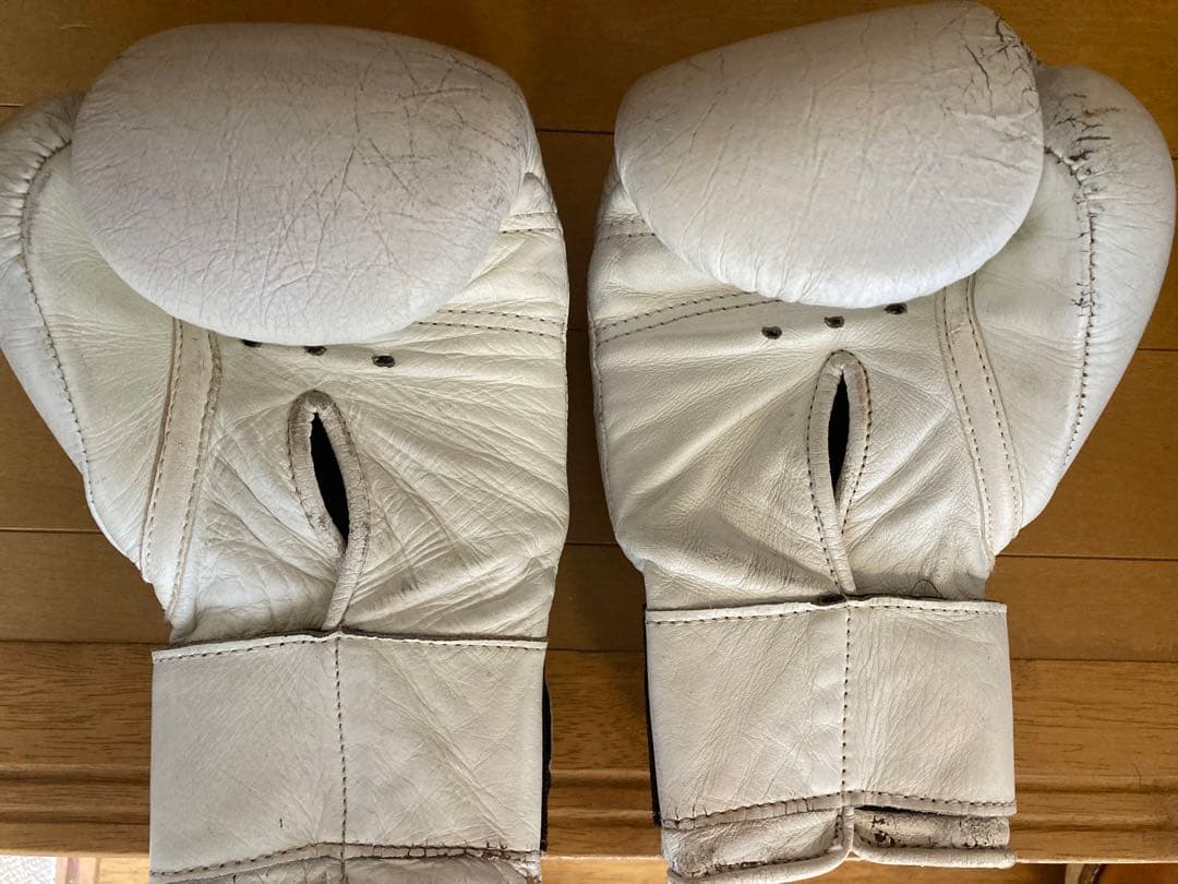 ウイニング　ボクシンググローブ8oz winning