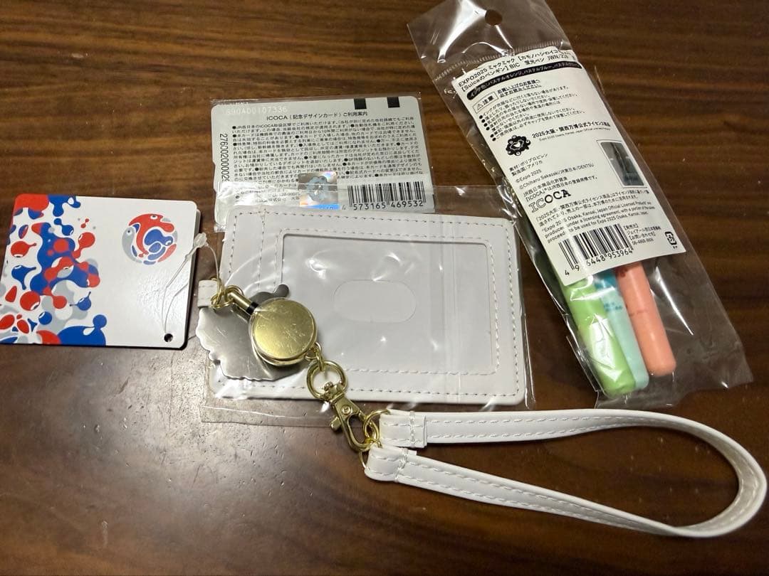 ICOCA カモノハシのイコちゃん　ミャクミャク　BIC 蛍光ペン　大阪万博