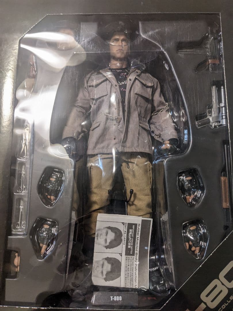 ホットトイズ ターミネーター T-800 MMS136 アクションフィギュア