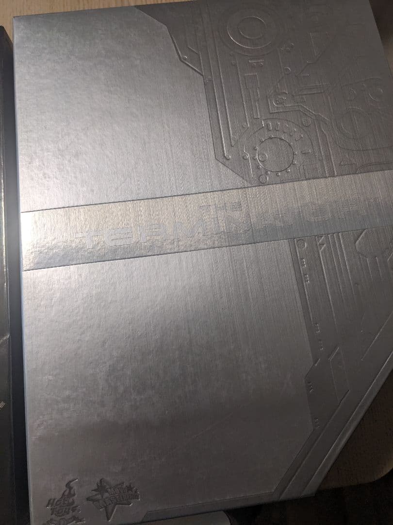 ホットトイズ ターミネーター T-800 MMS136 アクションフィギュア