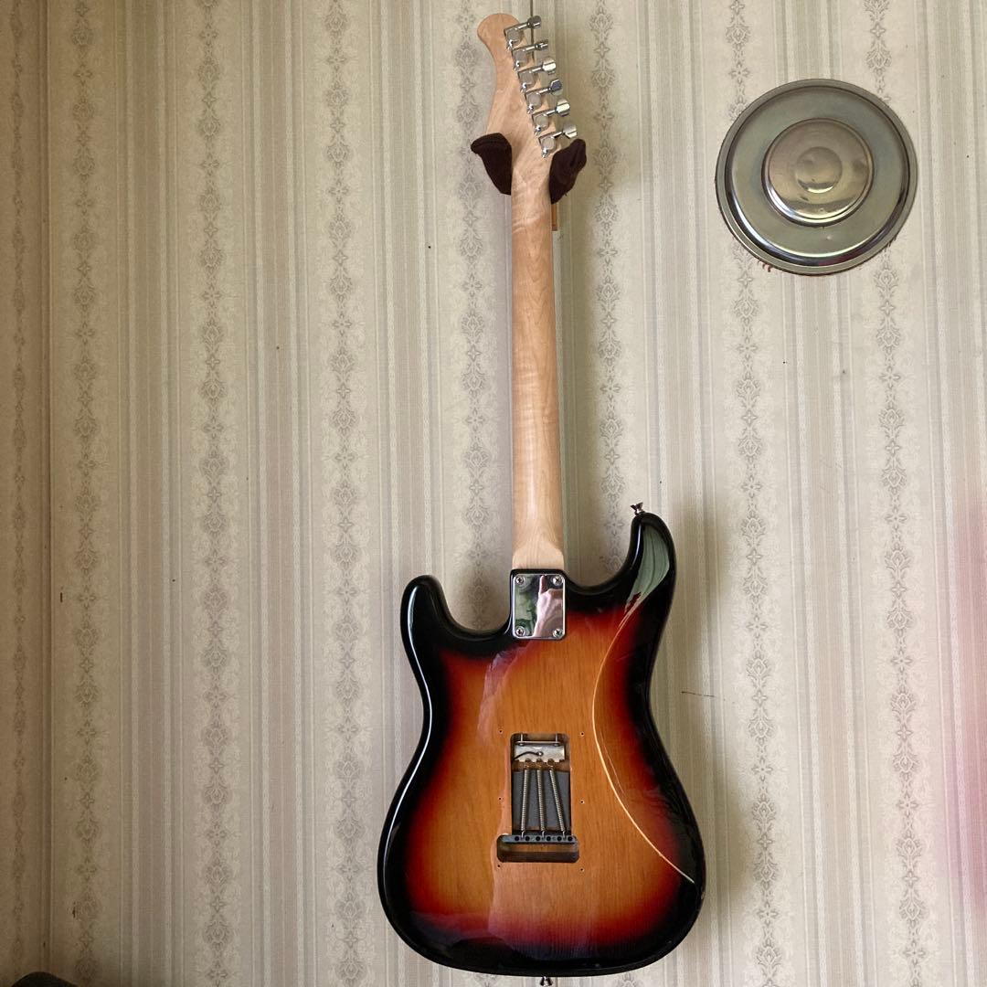 フレット打ち直し済み！　Bacchus コンポーネント？　ストラトキャスター