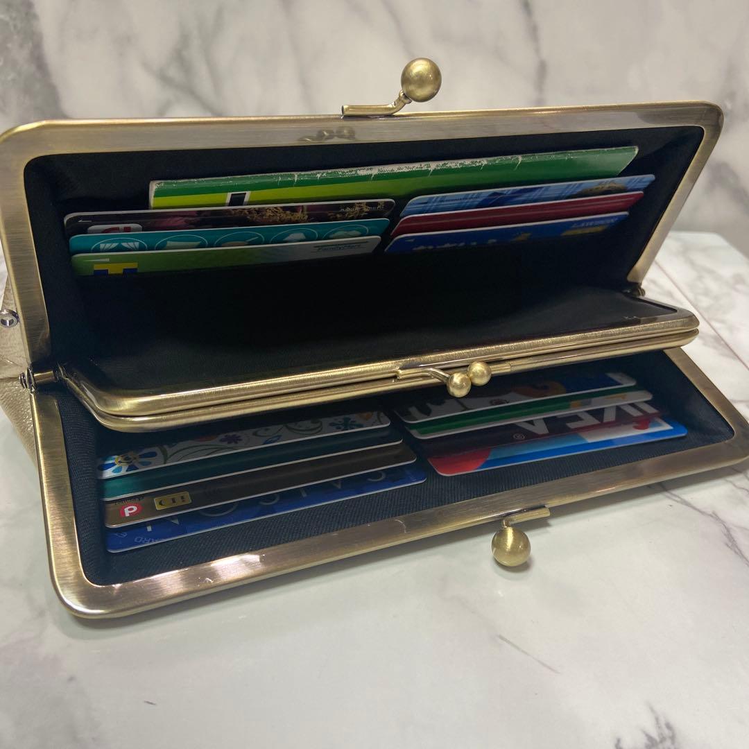 ハッピー　ハンドメイド本革がま口長財布