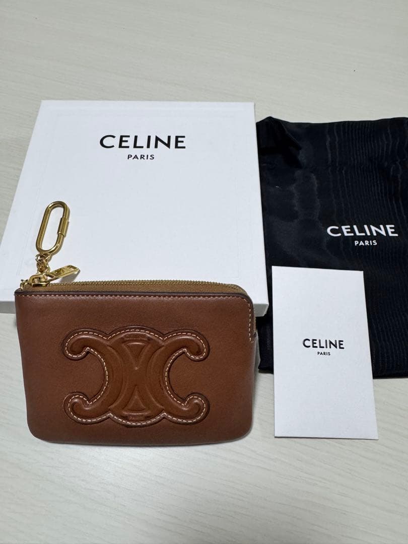 CELINE ブラウンケース