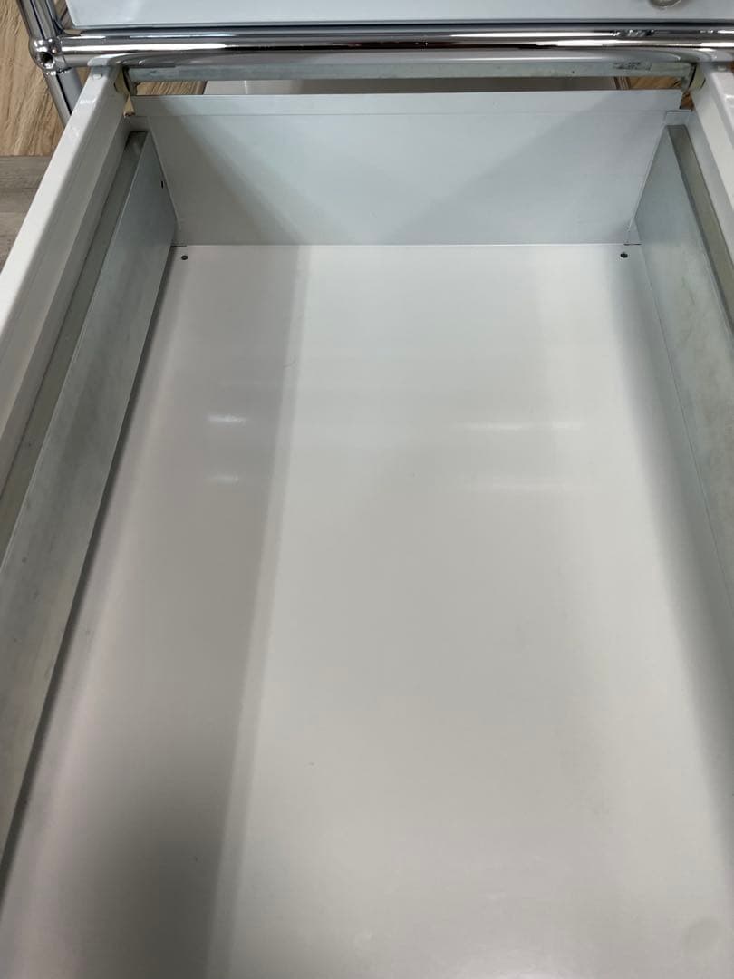 USM Haller ハラー　ロールボーイ　デスクワゴン　ライトグレー