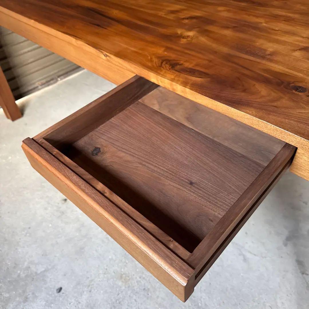 ダイニングテーブル　ウォールナット　無垢　180cm メンテナンス済み　送料込み