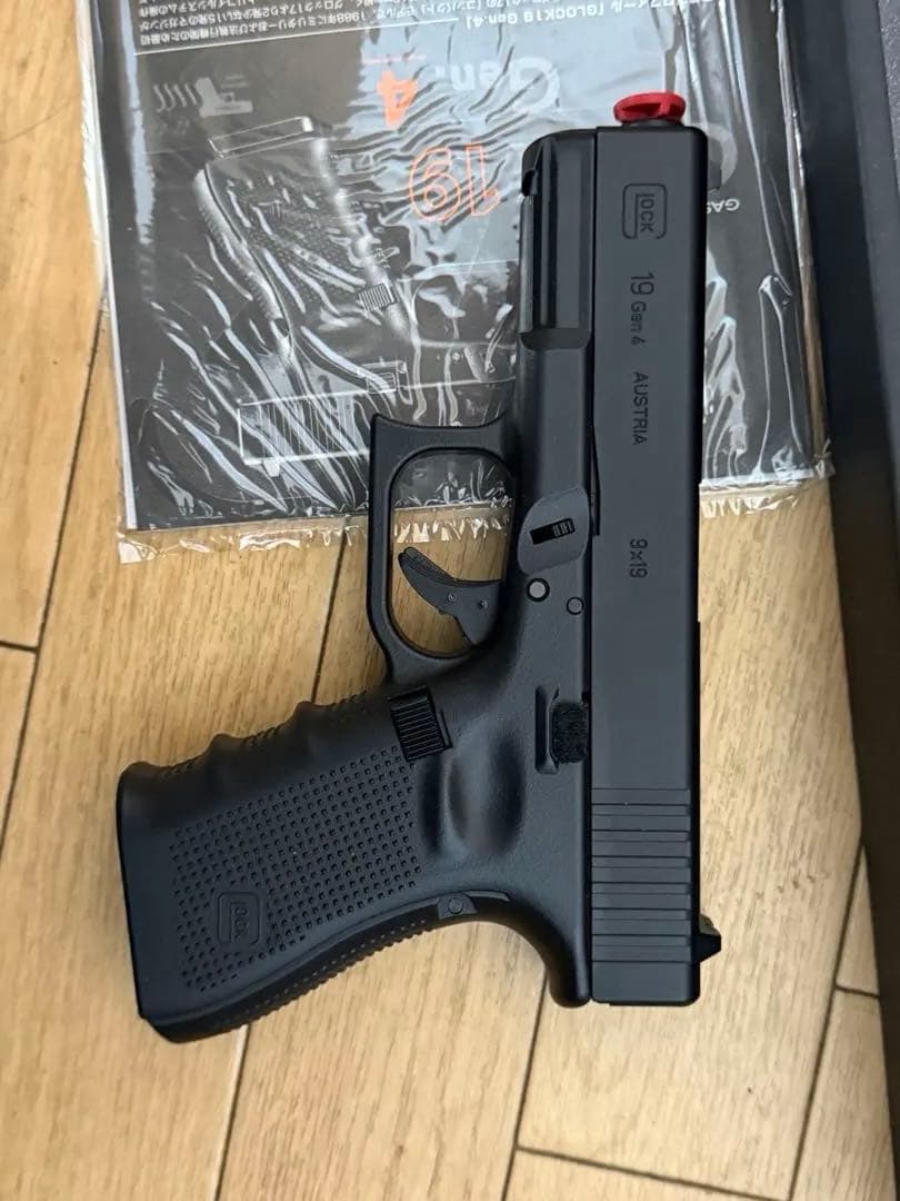 東京マルイ　グロックGlock 19 Gen.4 ガスガン　トイガン