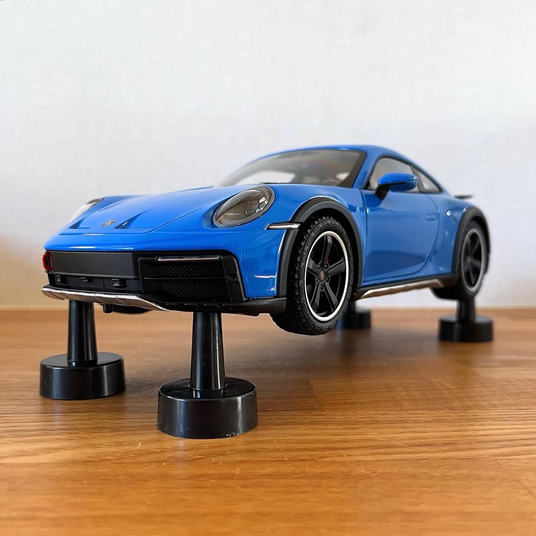 【ミニカー 美品】1/18 ミニチャンプス ポルシェ 911 ダカール 2022