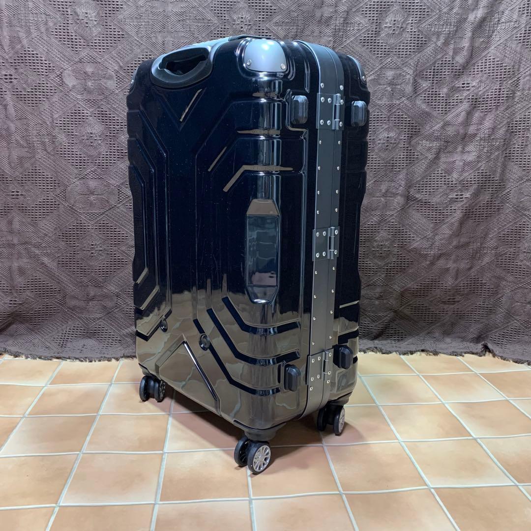 ESCAPE'S グリップマスター 83L 鍵２本付 スーツケース シフレ