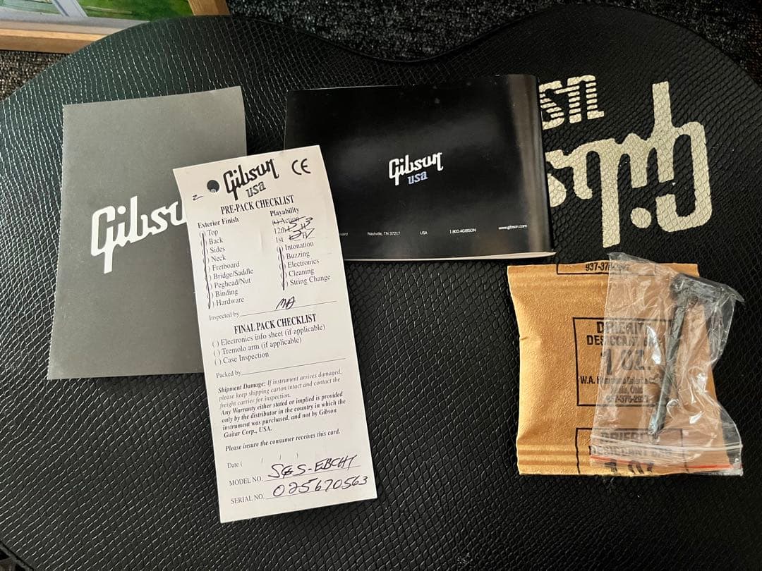 【izk】Gibson SG standard ebony、BLACK