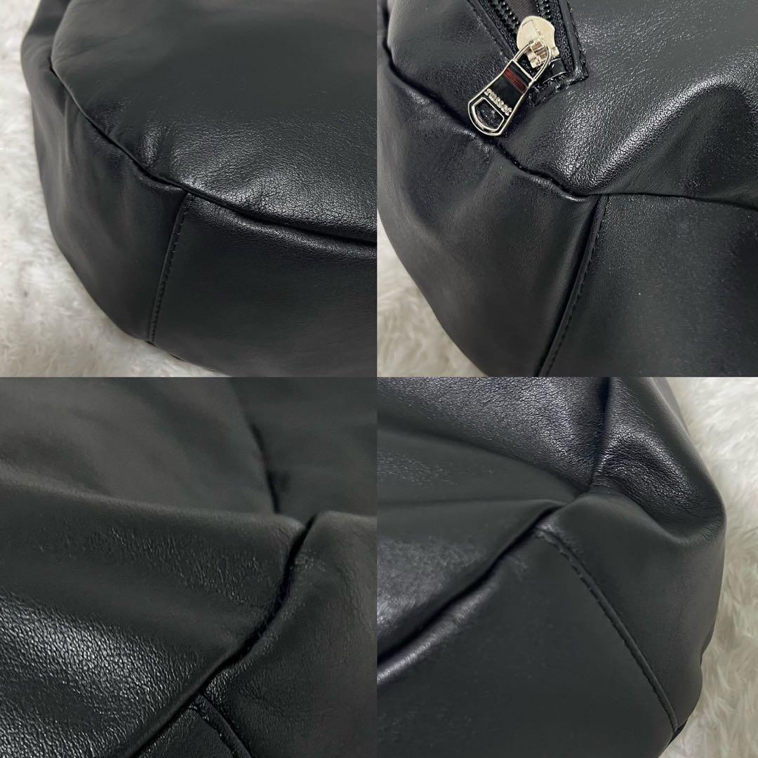 極美品 russetソフトレザーラウンドビッグショルダーバッグ ブラック A4