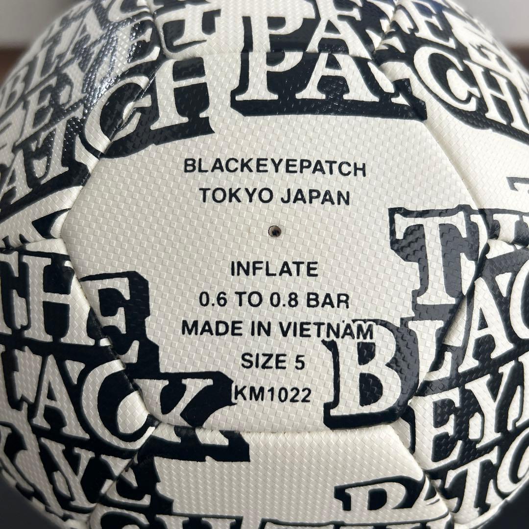 BLACKEYEPATCH サッカーボール サイズ5 ブラックアイパッチ