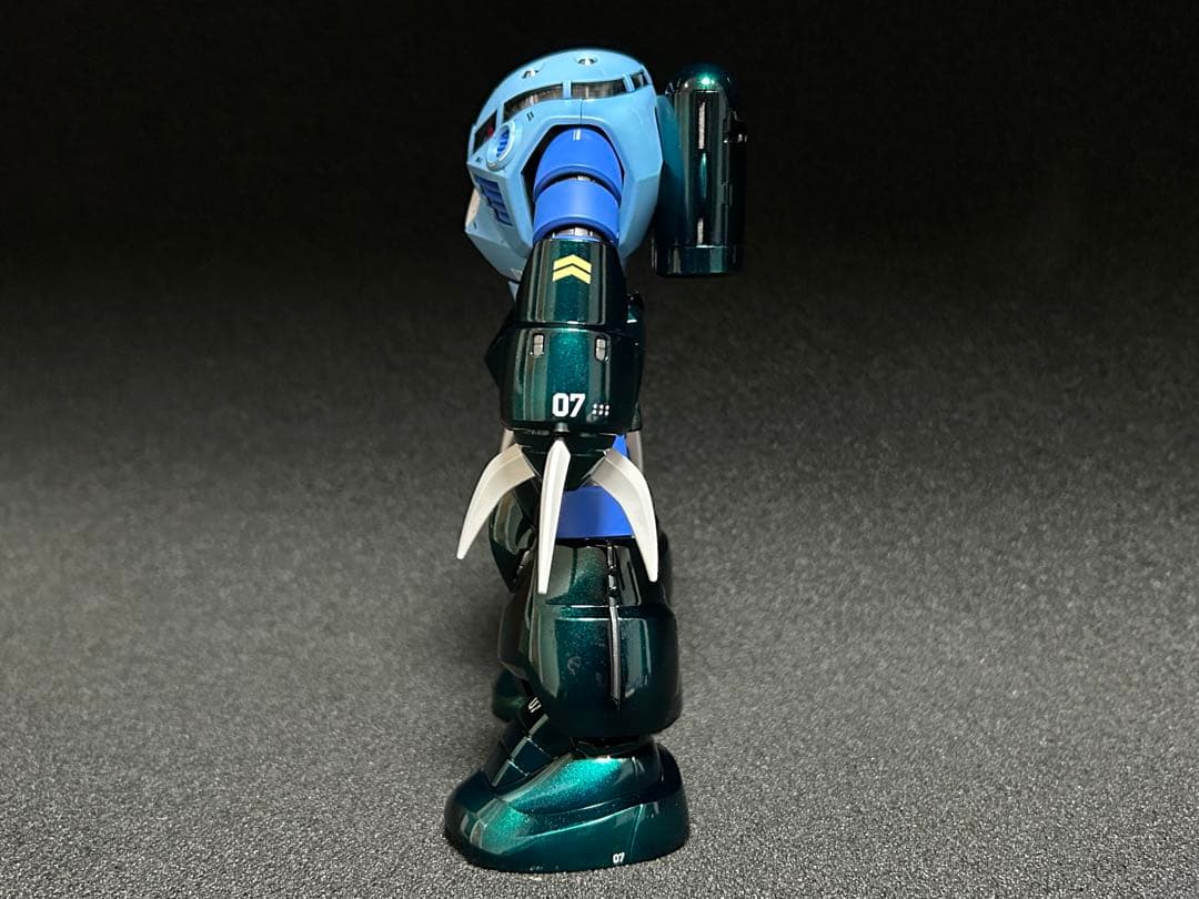 MGズゴック量産型イメージキャンディーグラデーション一部艶消し塗装済完成品