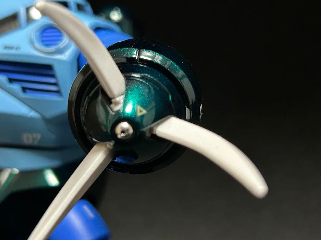 MGズゴック量産型イメージキャンディーグラデーション一部艶消し塗装済完成品