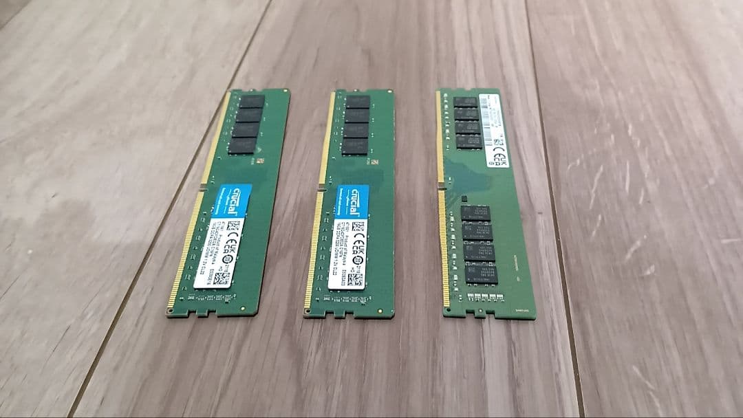 16GBメモリー×3 DDR4-3200×2（pc4-3200×1）計48GB