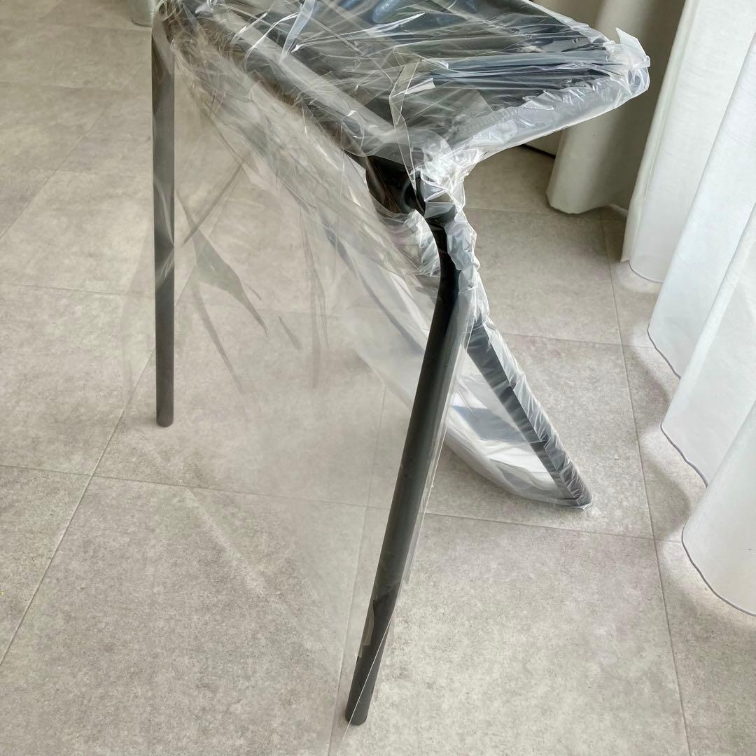 未使用 ブラック DUENDE　BENT STOOL　フレキシブルな スツール