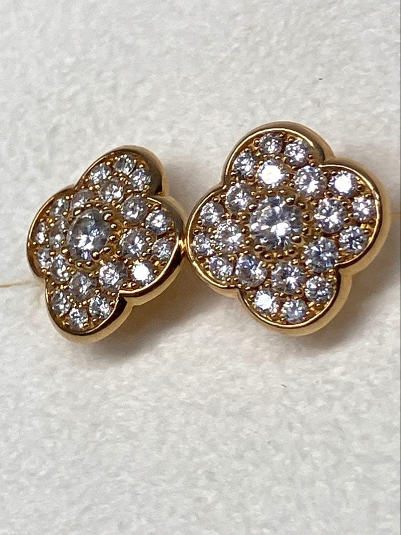 未使用！【SHNCA/シンカ】K18ピアス ラボクロウンダイヤモンド0.45ct