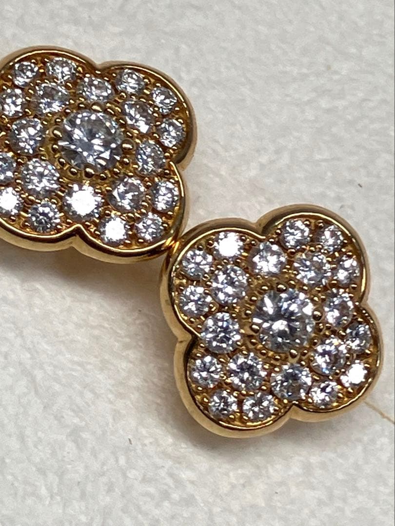 未使用！【SHNCA/シンカ】K18ピアス ラボクロウンダイヤモンド0.45ct