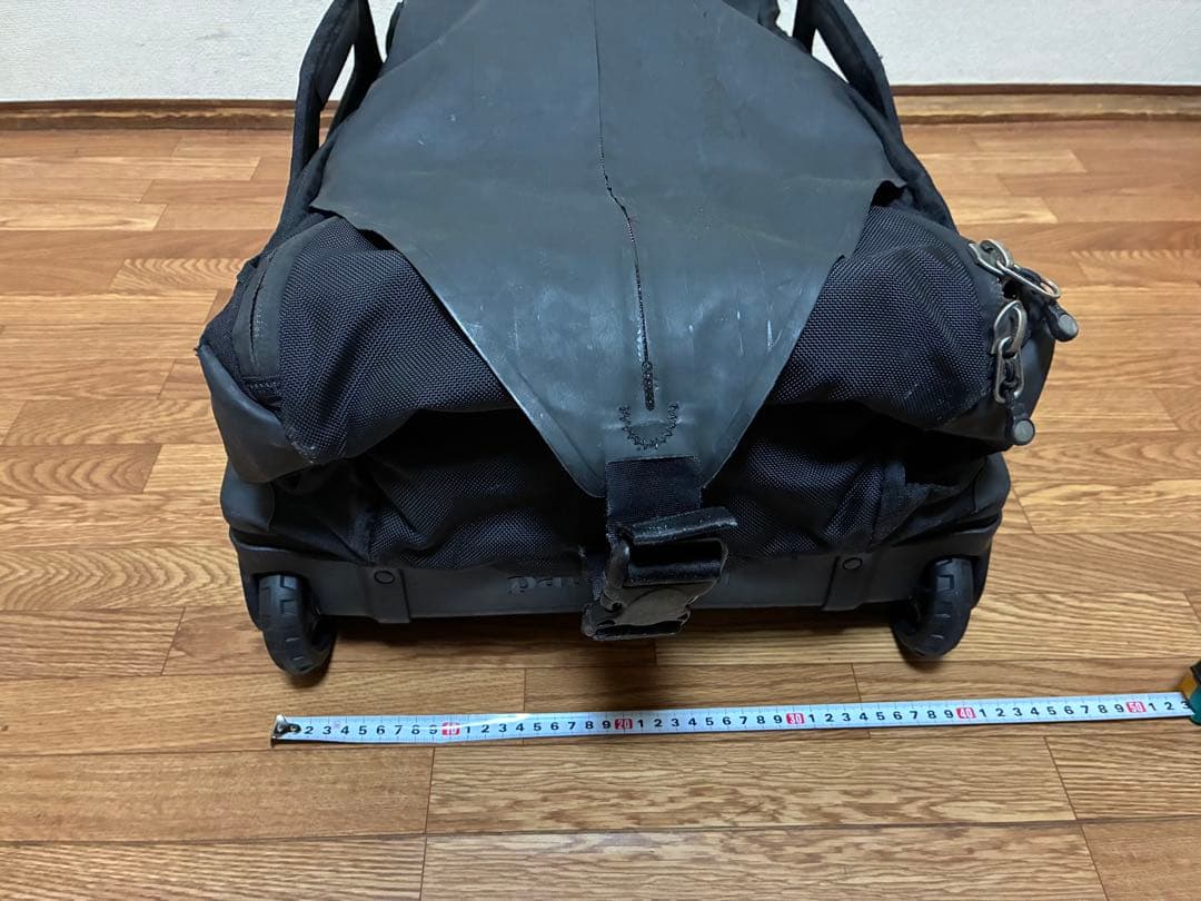 パタゴニア オーバーヘッド・シェッド キャリーケース スーツケース 2輪　黒
