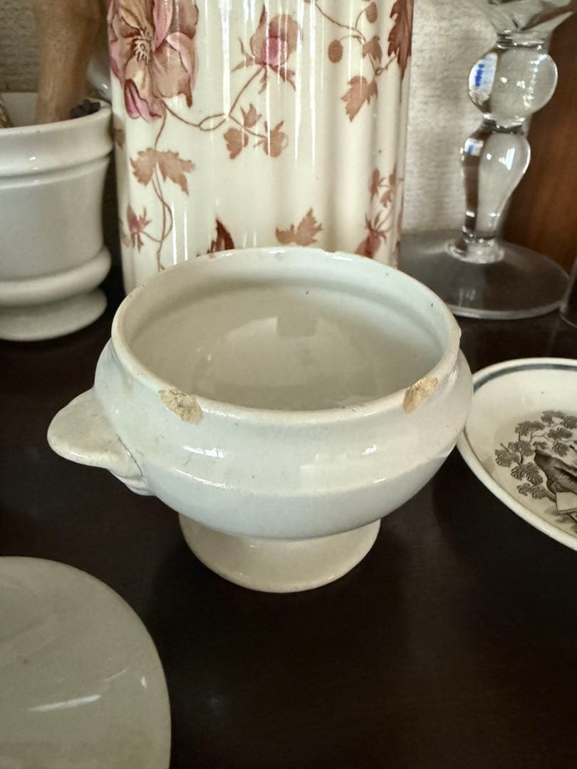 セール！スーピエール　ディネット！ホワイト蓋付きボウル　アンティーク