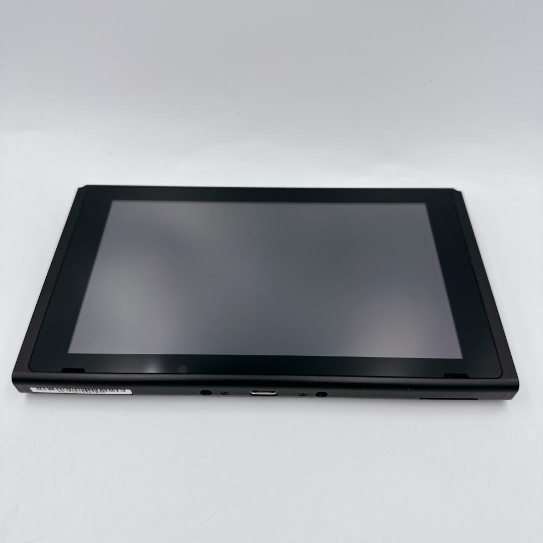 専用予約済み【ほぼ未使用】Nintendo Switch バッテリー強化版 20