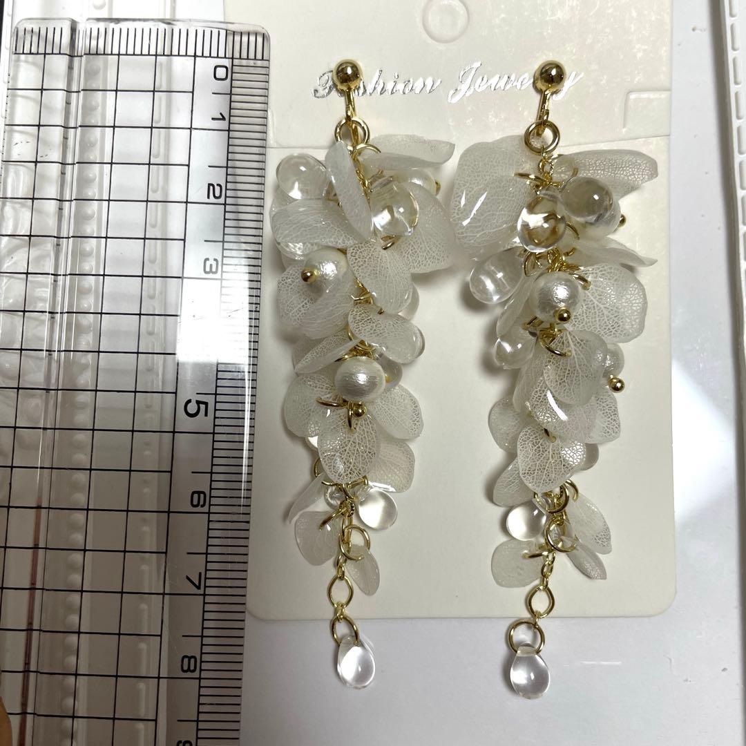 りん5ページ　ハンドメイドイヤリング4点