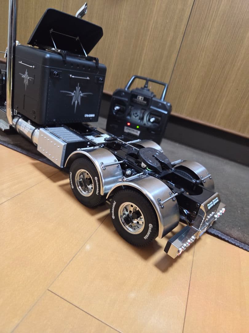 タミヤ1/14 　グランドハウラー　フルオペレーション