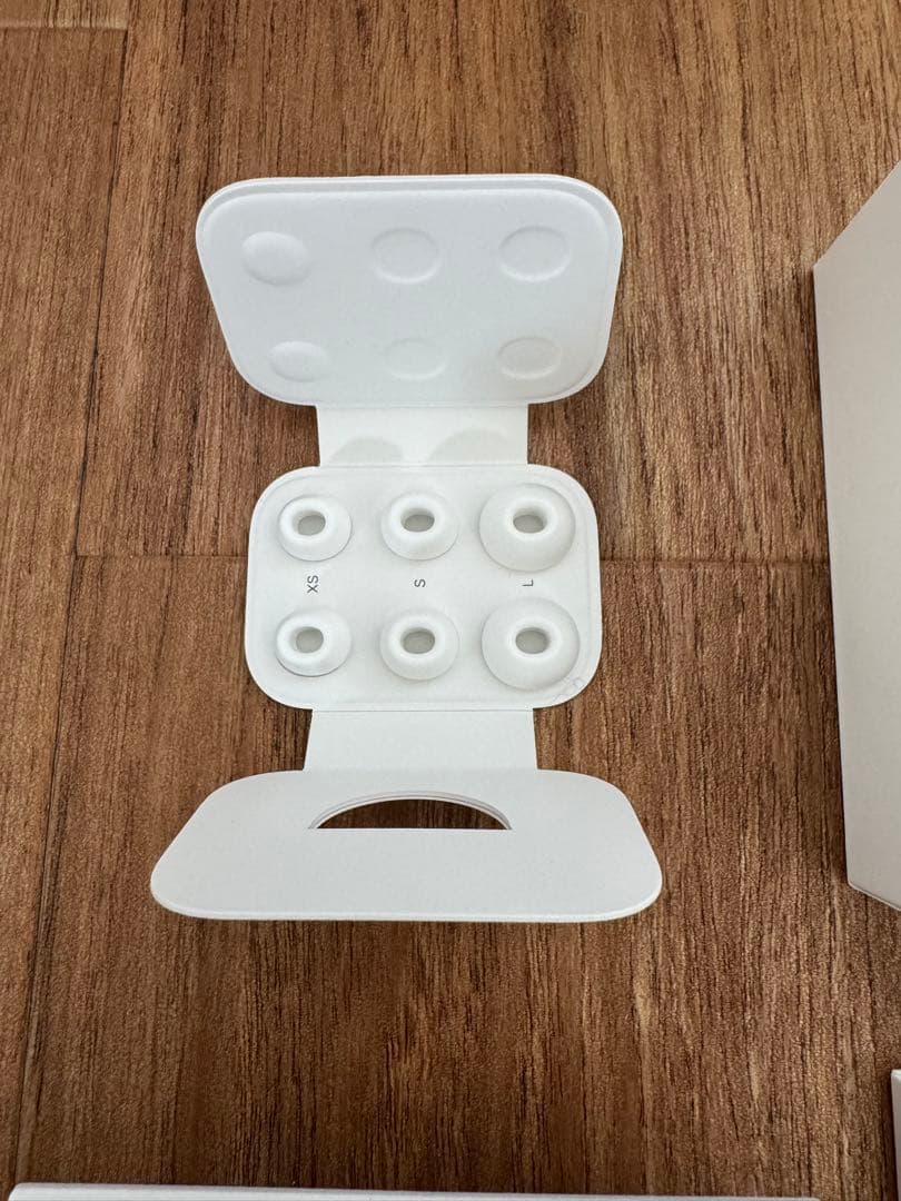 【中古】Apple AirPods Pro2 ライトニング端子モデル
