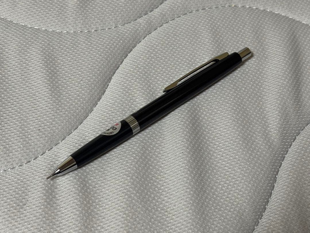 【廃番•新品】パイロット　ハイメカホルダー　一般筆記ダブルノック式シャーペン