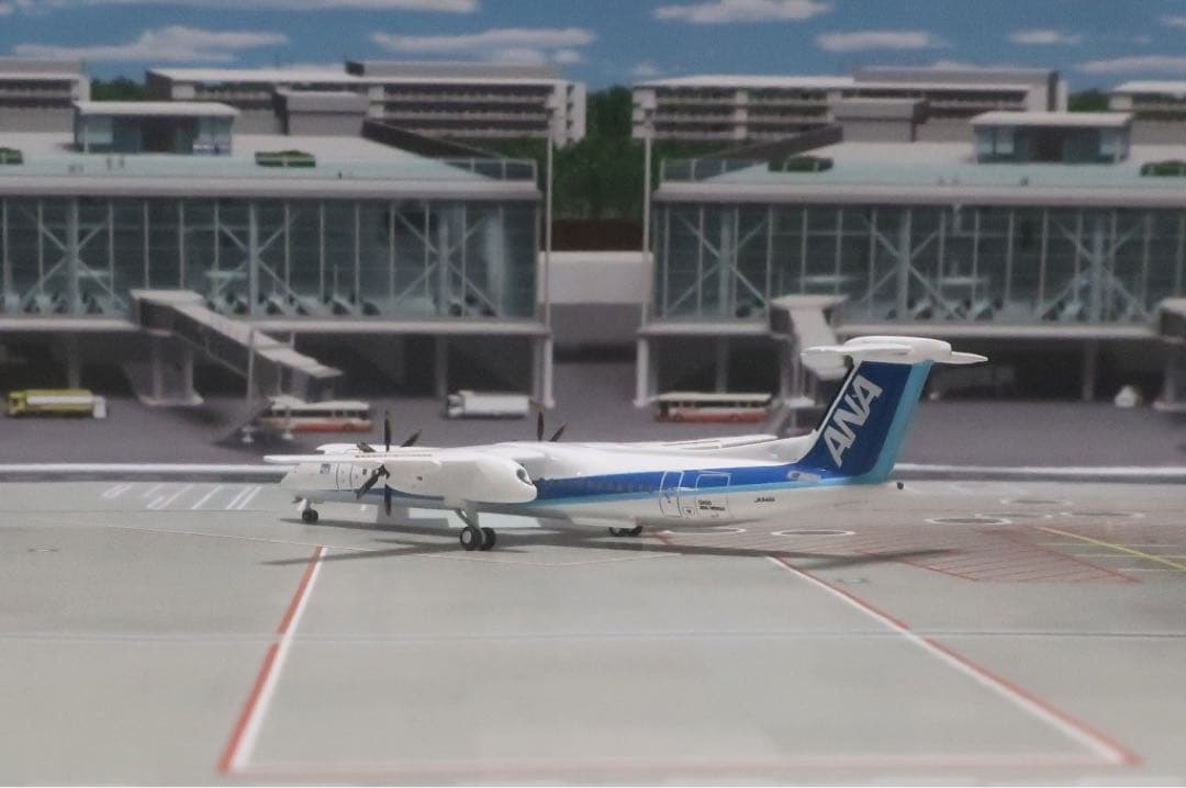 航空機・ヘリコプター 1/400 JC Wings ANA Q400