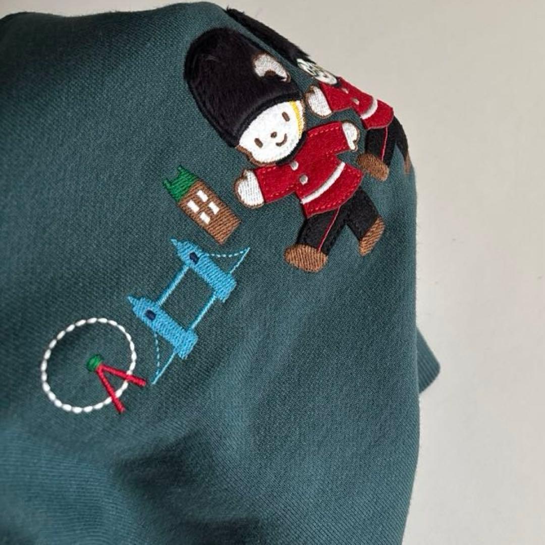 ファミリア　長袖　トレーナー　ファミちゃん　兵隊　肘　チェック　男の子　秋　冬