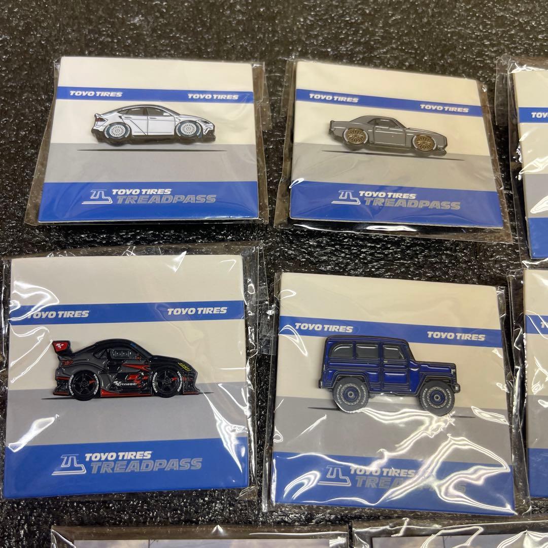 非売品トーヨータイヤピンバッジ 17個☆限定版ラスベガスSEMA show