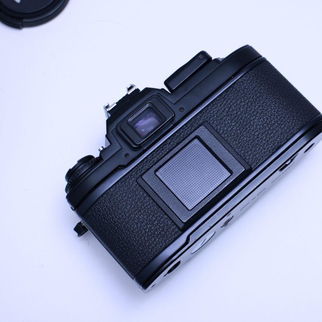 フィルムカメラ Nikon FG　黒 レンズ2本電池付き