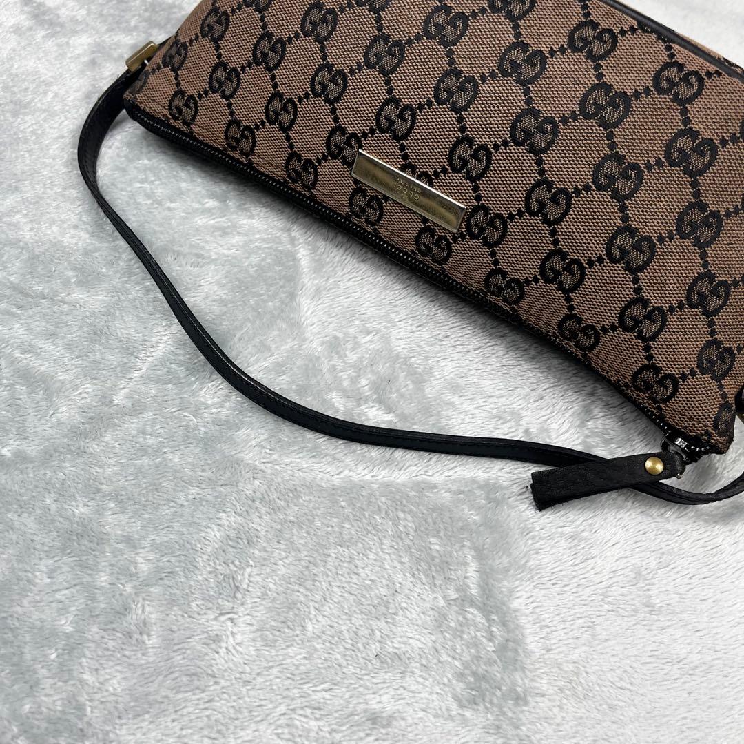 美品 Gucci グッチ アクセサリーポーチ GG ハンドバッグ