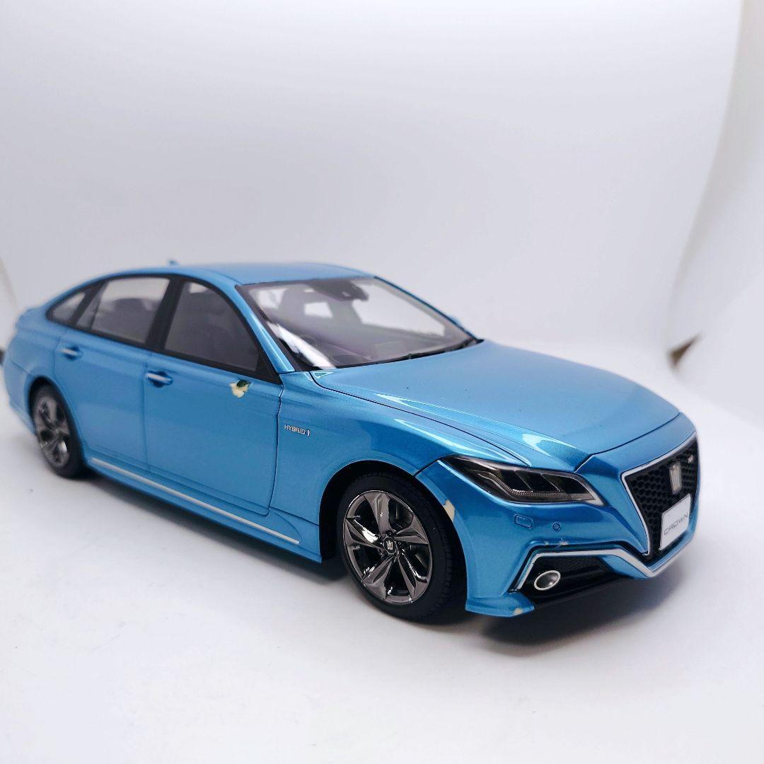 イグニッションモデル 1/18 トヨタ クラウン 3.5L RSアドバンス 天空