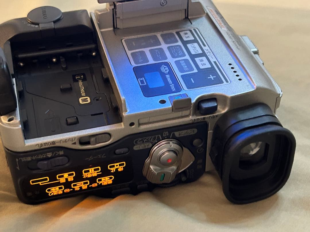 SONY ソニー DCR-PC100 デジタルビデオカメラレコーダー 動作品