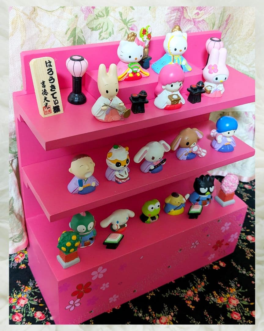 吉徳 はろーきてぃ雛 サンリオ 3段雛飾り ひな祭り