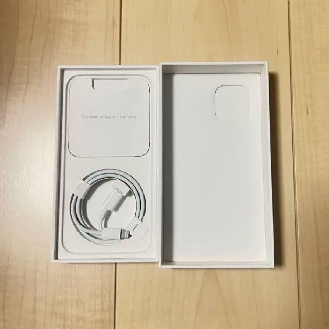 iPhone 12 ホワイト 256GB