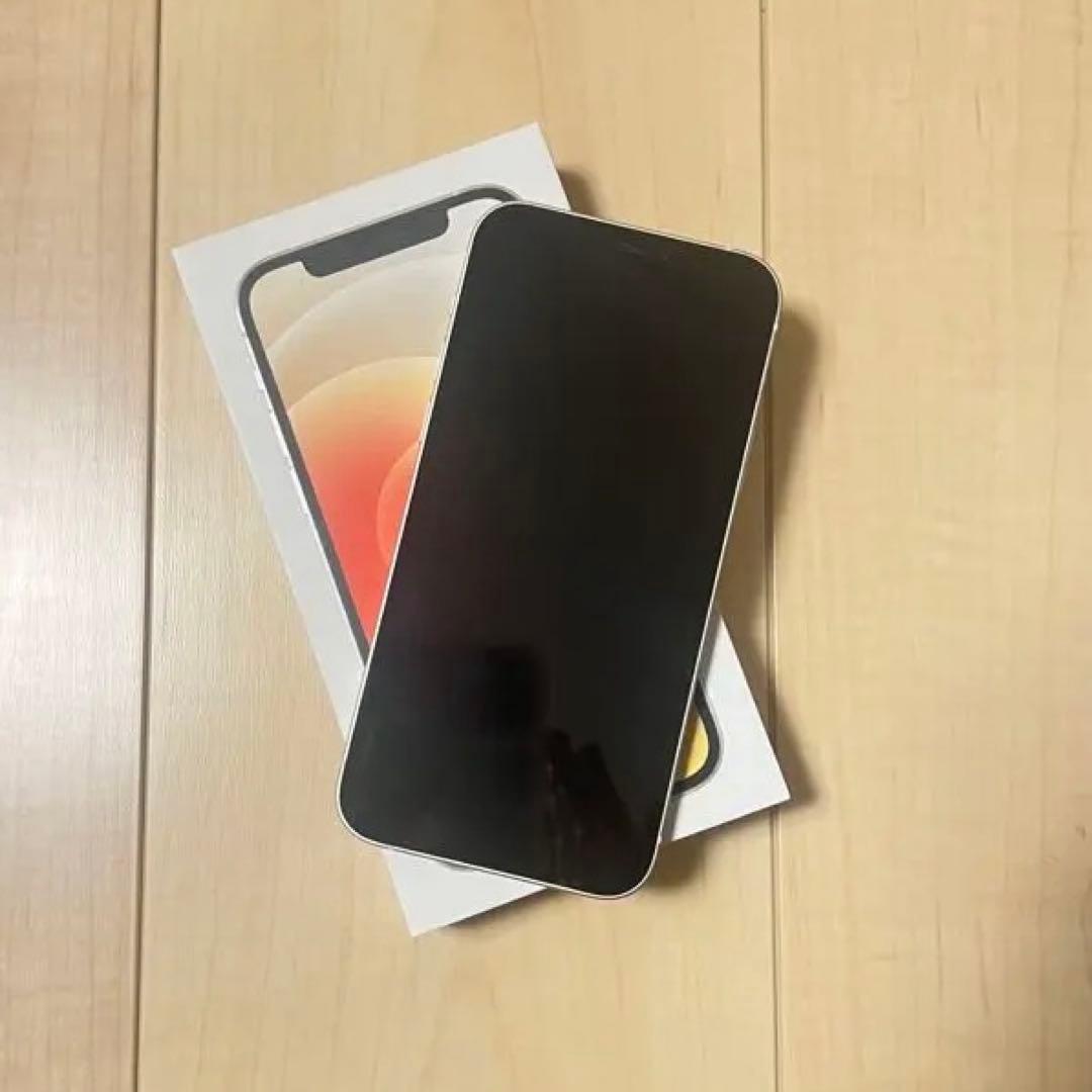 iPhone 12 ホワイト 256GB
