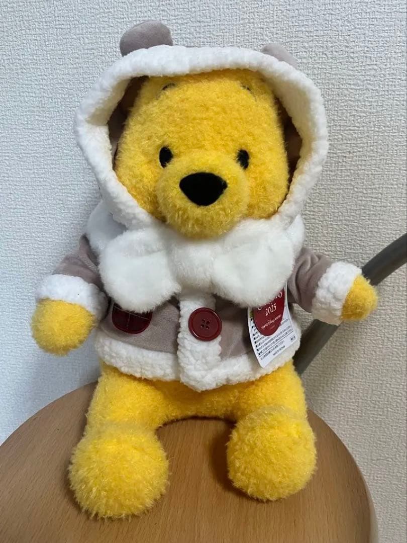 くまのプーさん　ぬいぐるみ　クリスマス　ディズニー　2025 新品タグ　ダッフル