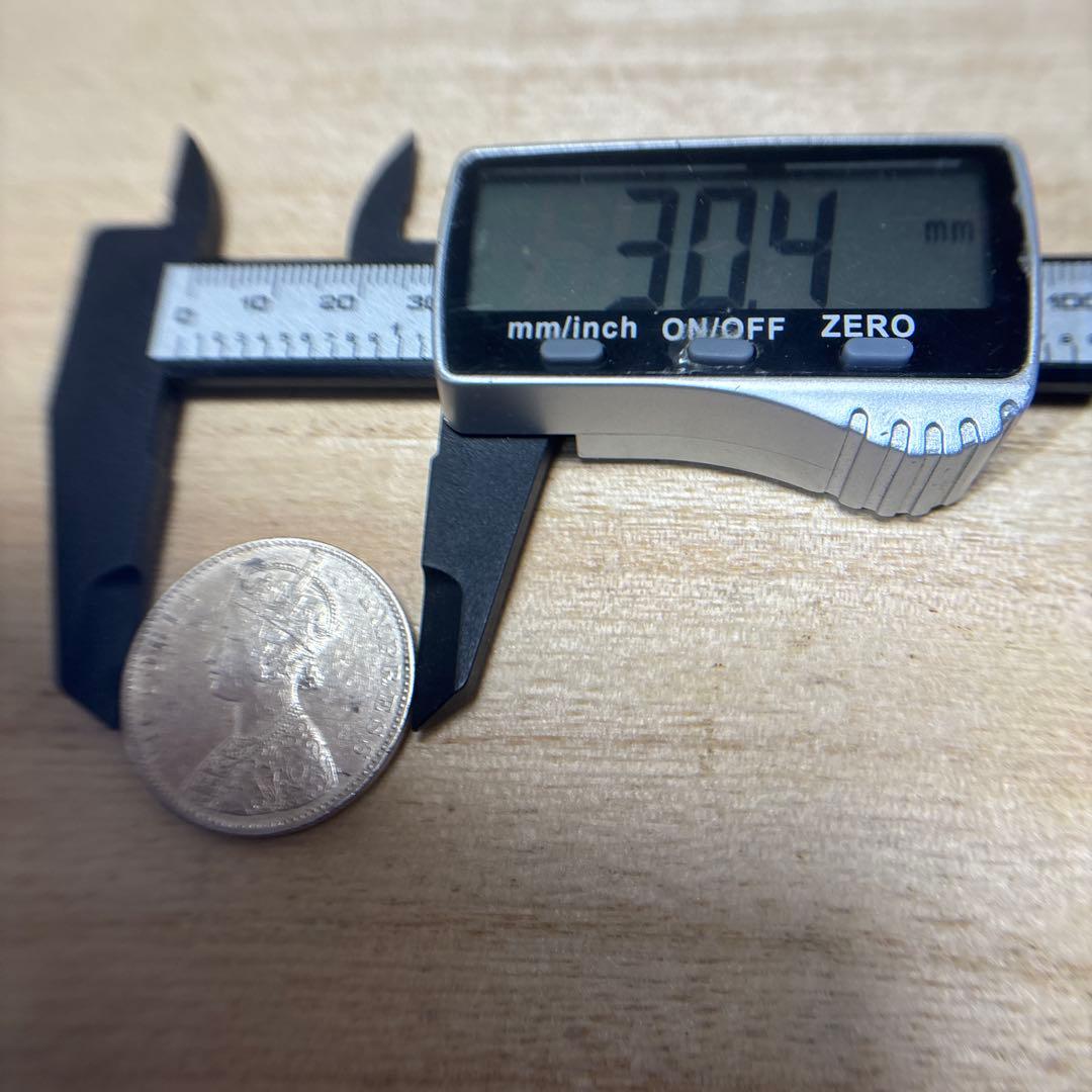 1891ヴィクトリア インド　ルピー銀貨　ビカニール