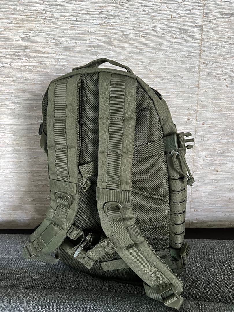 最新型米軍特殊部隊用実物タクティカルパック リュック バックパック4万円の品