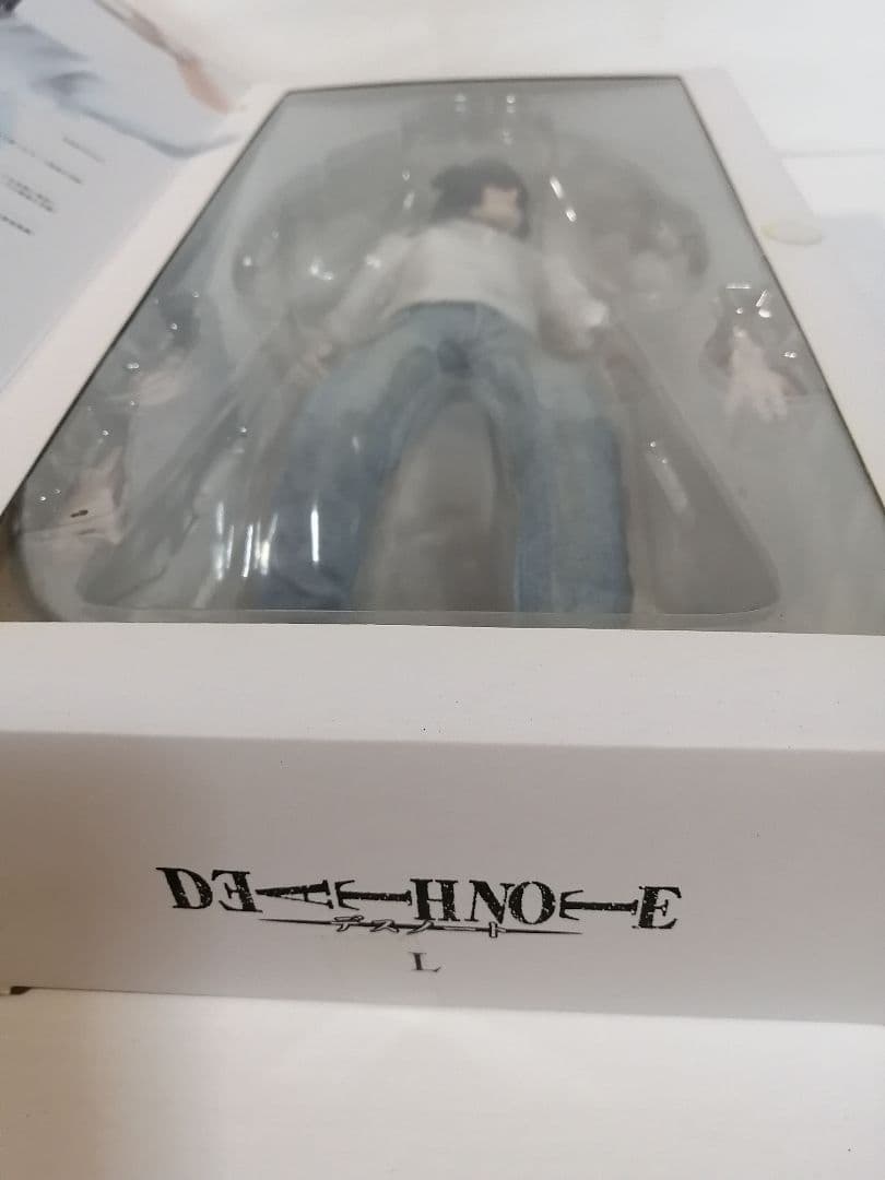 DEATH NOTE L（エル）フィギュア