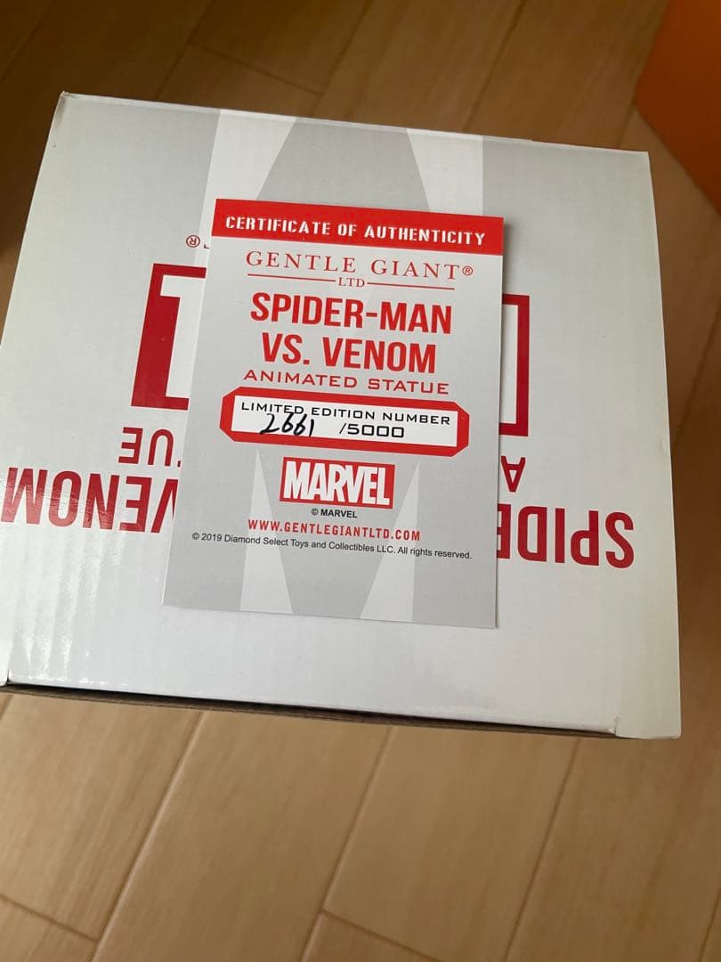 世界5000個限定 スパイダーマン　ヴェノム フィギュア　マーベル　marvel