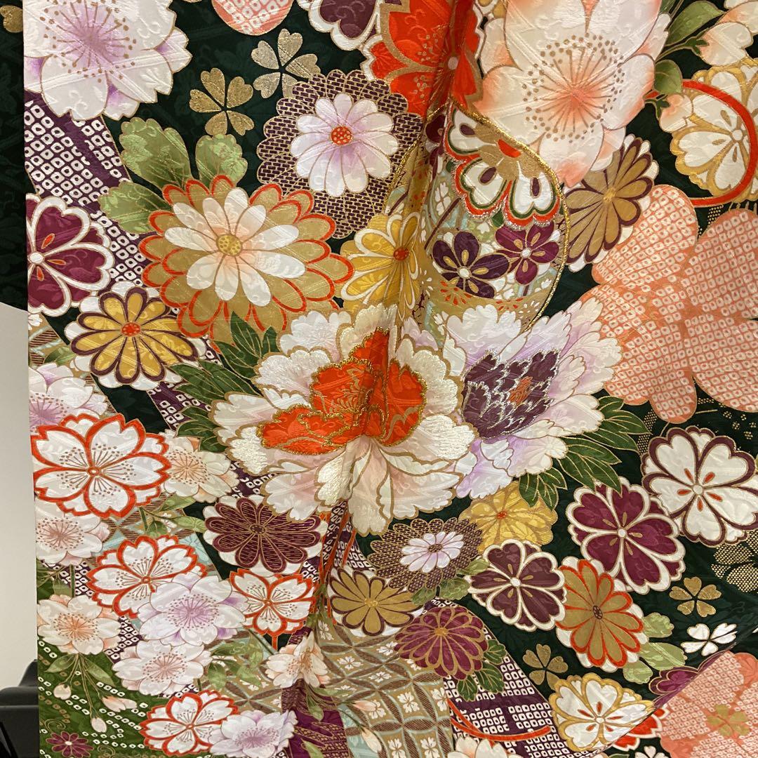 綺麗な地模様入りのグリーン地に桜が可愛い振り袖フルセット➕着付け用小物