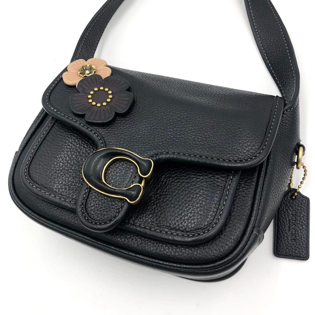 【極美品】コーチ タビー メッセンジャー19 ショルダーバッグ アップリケ 花柄