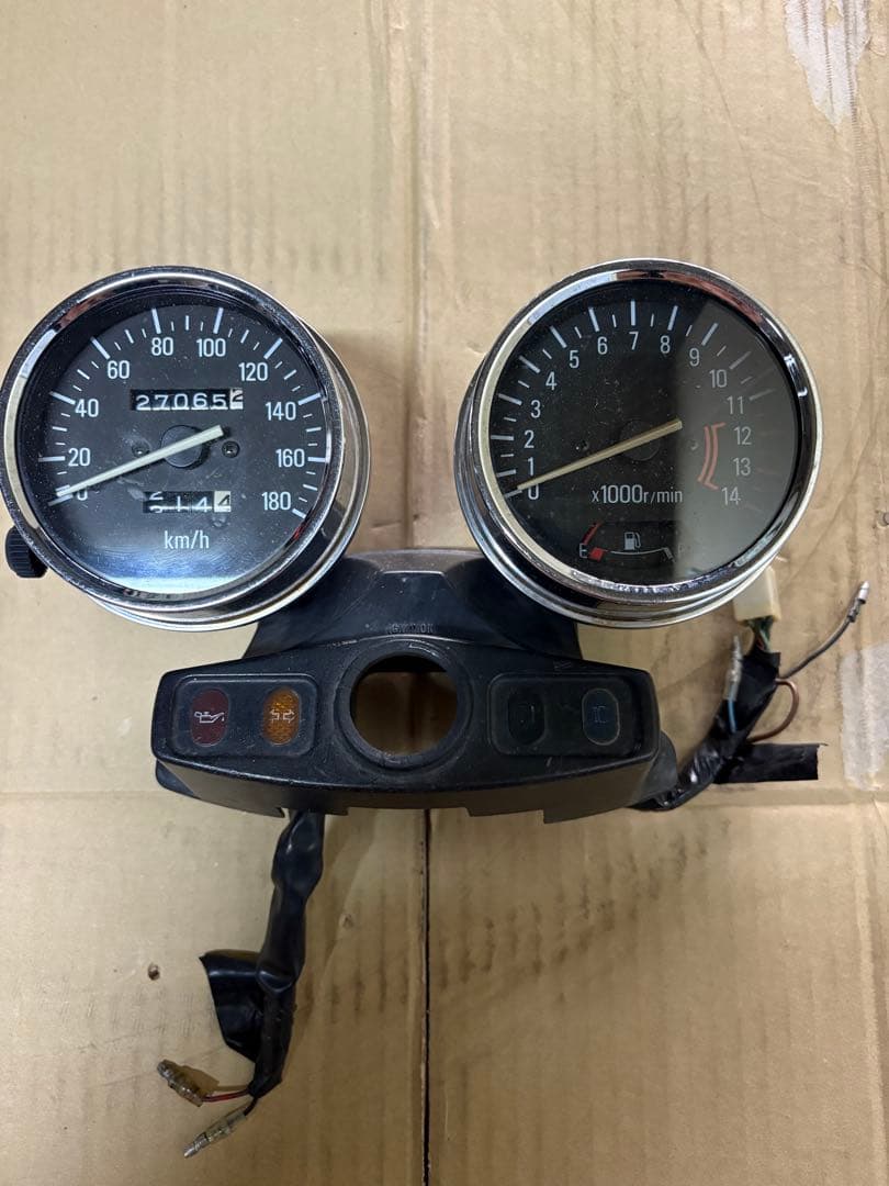 Kawasaki/ゼファー400/メーター/使用確認済み