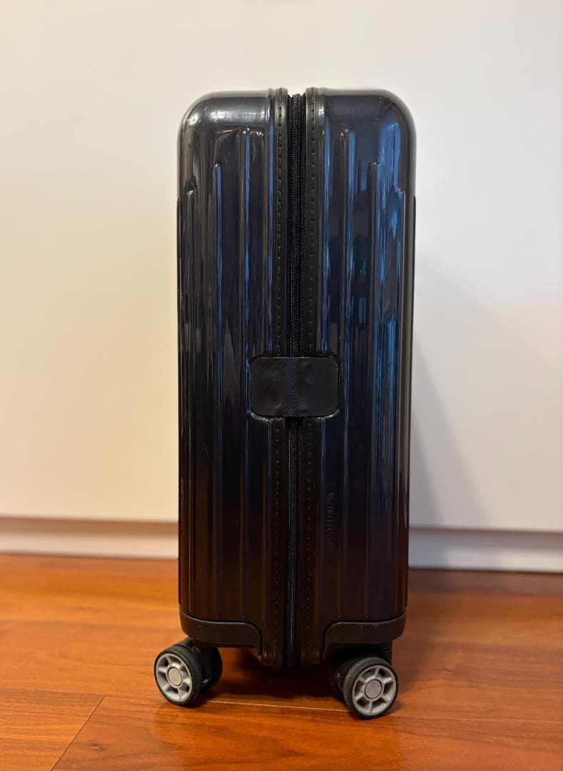 バッグ RIMOWA SALSA AIR 33L 825.52