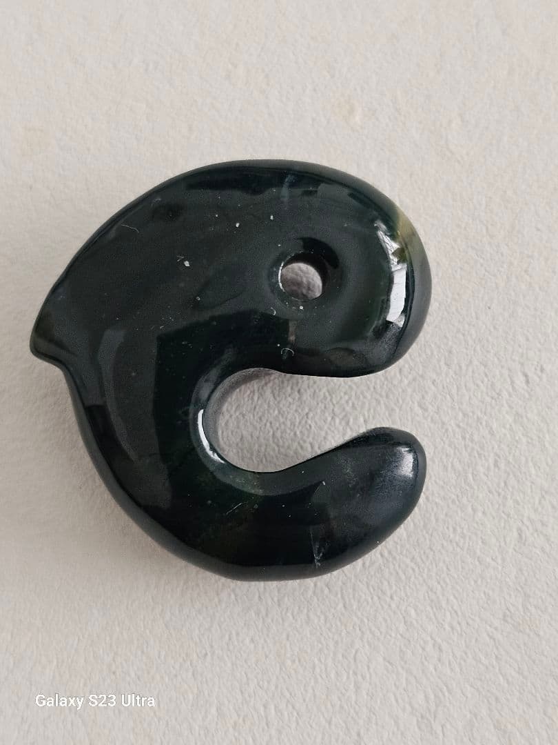 出雲瑪瑙碧玉飛龍勾玉宝石鑑別書付き