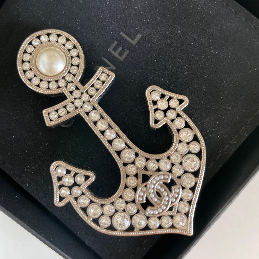 最終SALE！！CHANEL ブローチ 碇 パール ロゴ レア 希少 本物