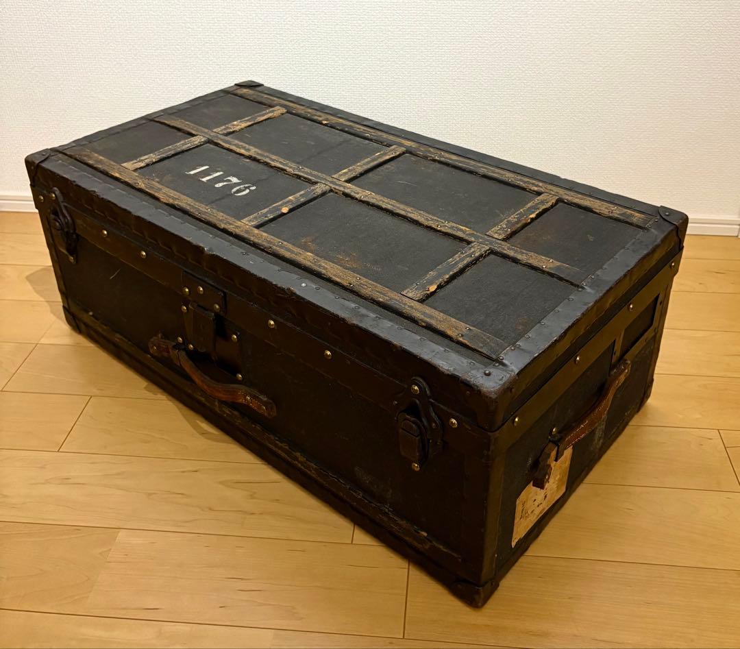 ヴィンテージトランク　1900年代スイス陸軍　輸入家具